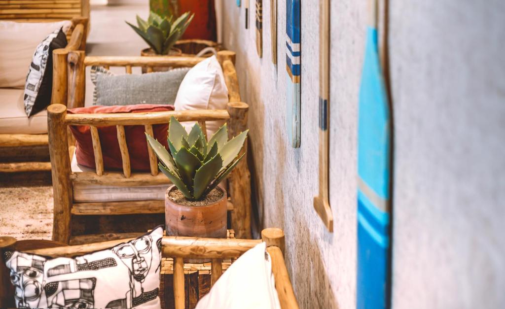 Posezení v ubytování Almogim Suites Eilat Hotel