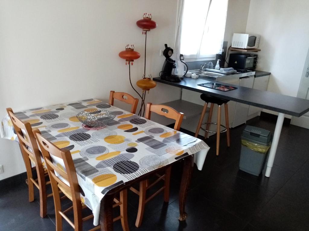 Studio entre terre et mer - Housity