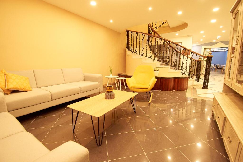 Posezení v ubytování Brana by Bernalo Hotels