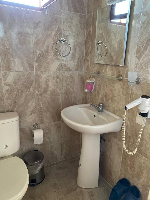Koupelna v ubytování Cirali Irmak Hotel