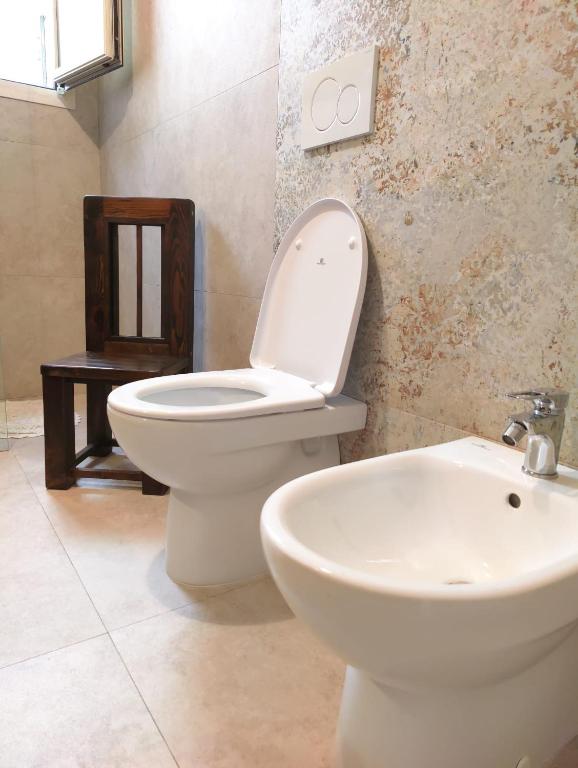 A bathroom at La Nuova Casetta