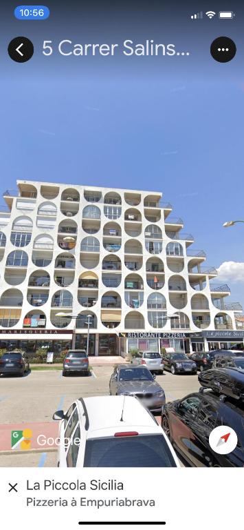 Kép Bahia 1-2-21 1 ère ligne mer à Empuriabrava szállásáról Empuriabravában a galériában