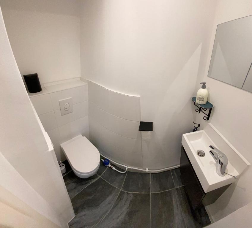 Le Chapeau Rouge - Centre Historique - Corum - Tramway - Climatisation - 3