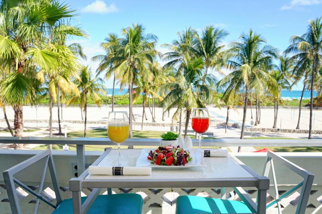 Nápoje v ubytování The Tony Hotel South Beach