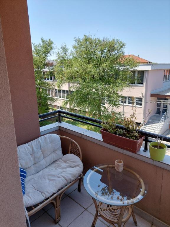 Balkón nebo terasa v ubytování A2