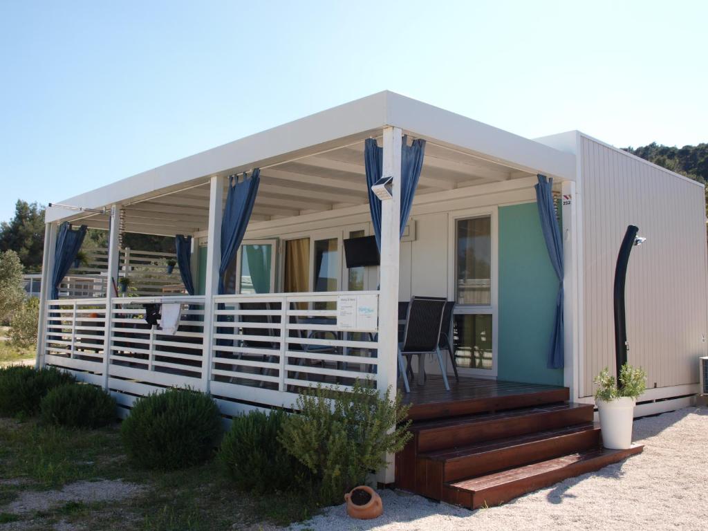 Luxury mobile homes MARIPOSA - 252