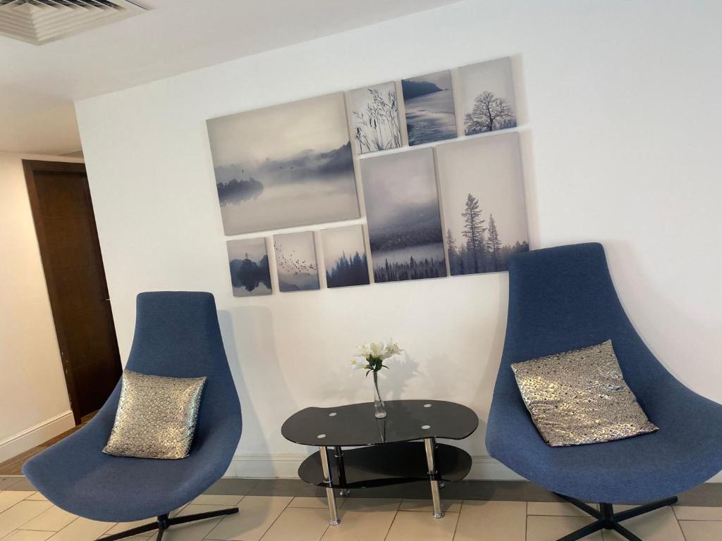 STAYD - LUXURY PRIVATE APARTMENT with VERSACE DECOR - Housity