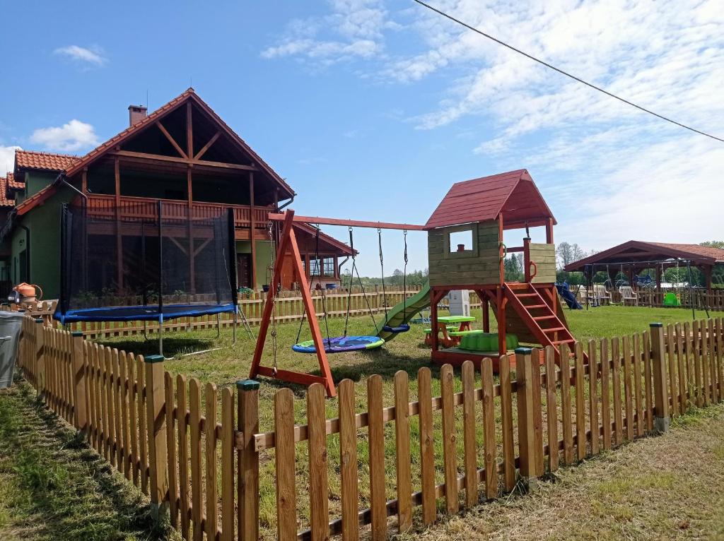 Herní místnost nebo prostor pro děti v ubytování Dom pod Srebrnym Żurawiem
