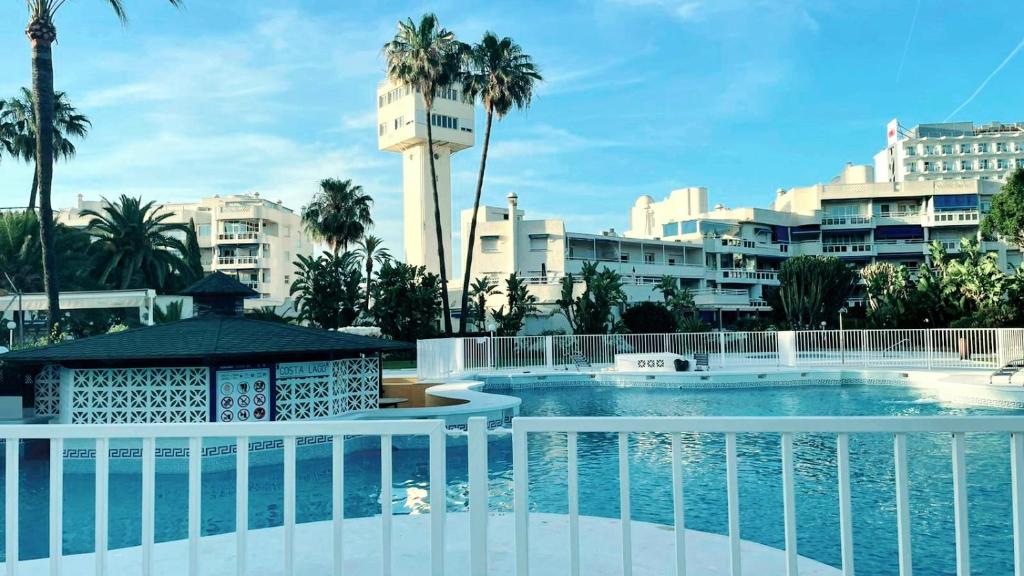 Бассейн в COSTA LAGO BEACH или поблизости