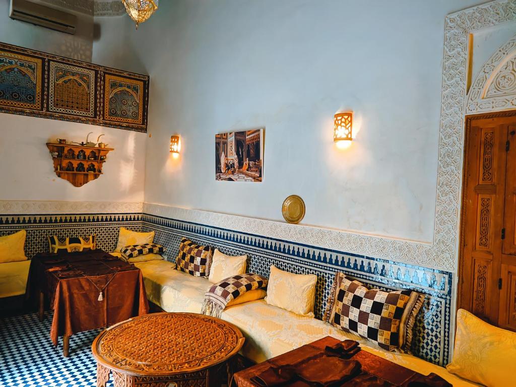Posezení v ubytování Riad Fès Center