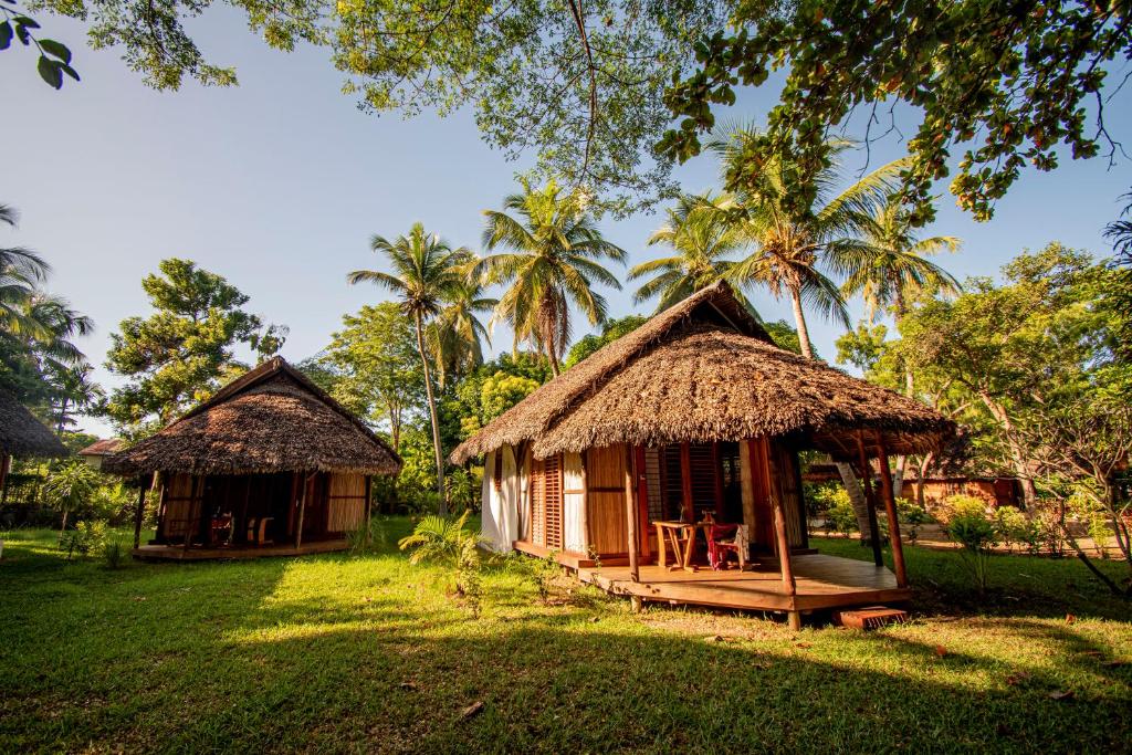 Andilana Lodge - Luxe Viervoudige Kamer