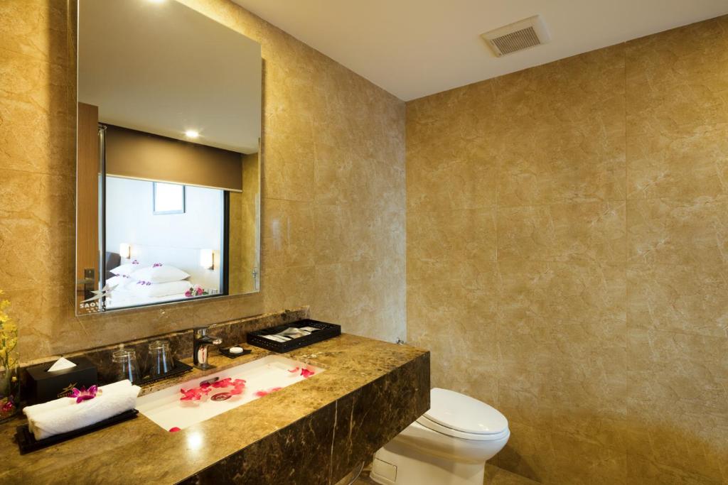 Suite Nhìn Ra Thành Phố