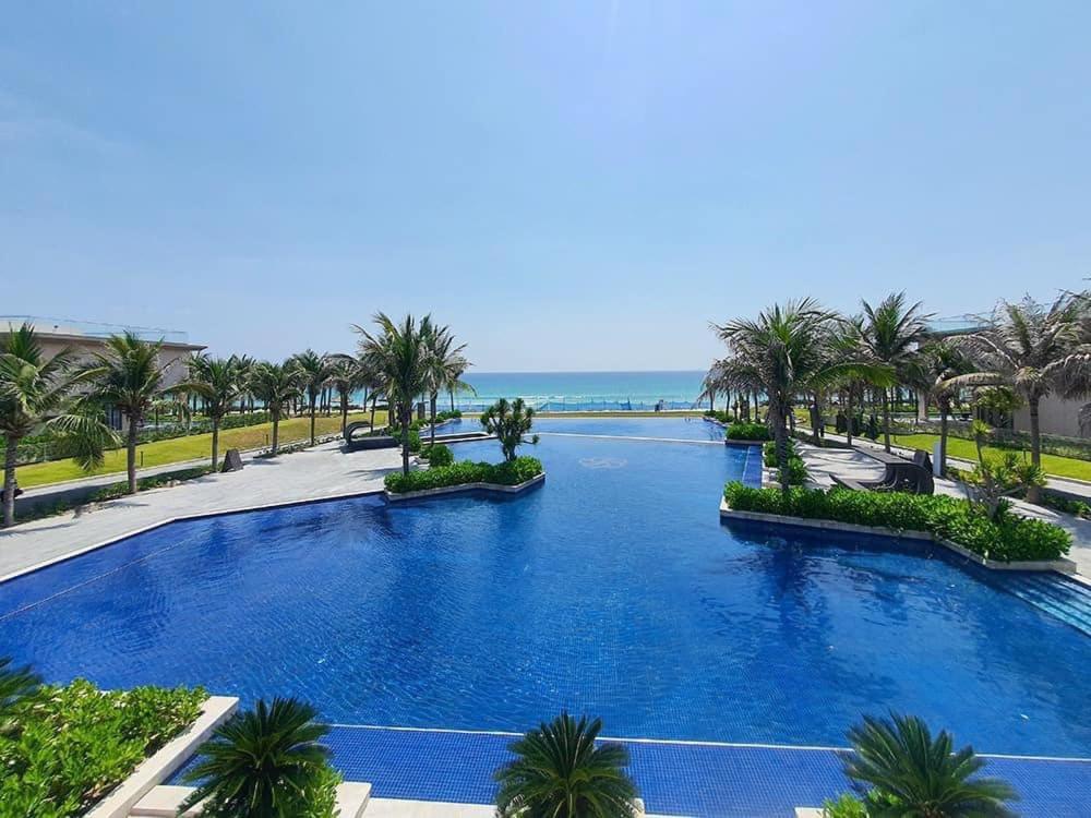 Bazén v ubytování Mystery Villas & Spa Cam Ranh nebo v jeho okolí