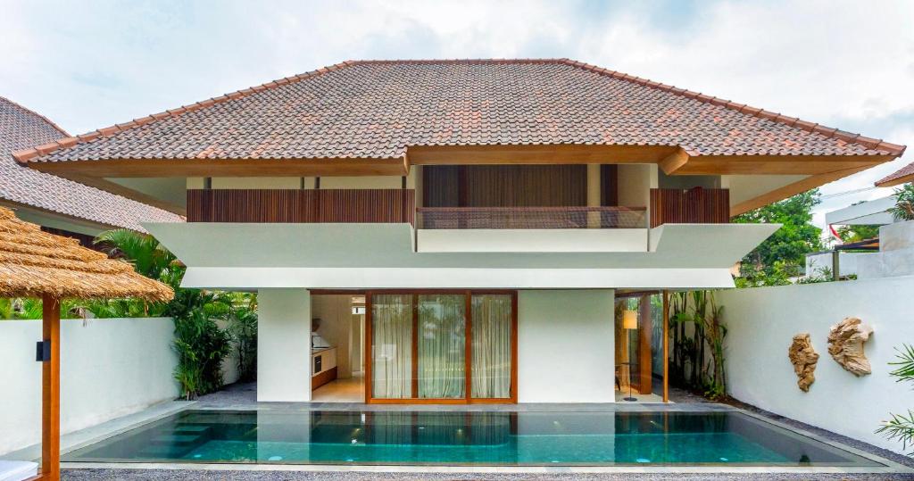 TOP 10 Mejores Hoteles de Lujo en Ubud, Bali 363117494