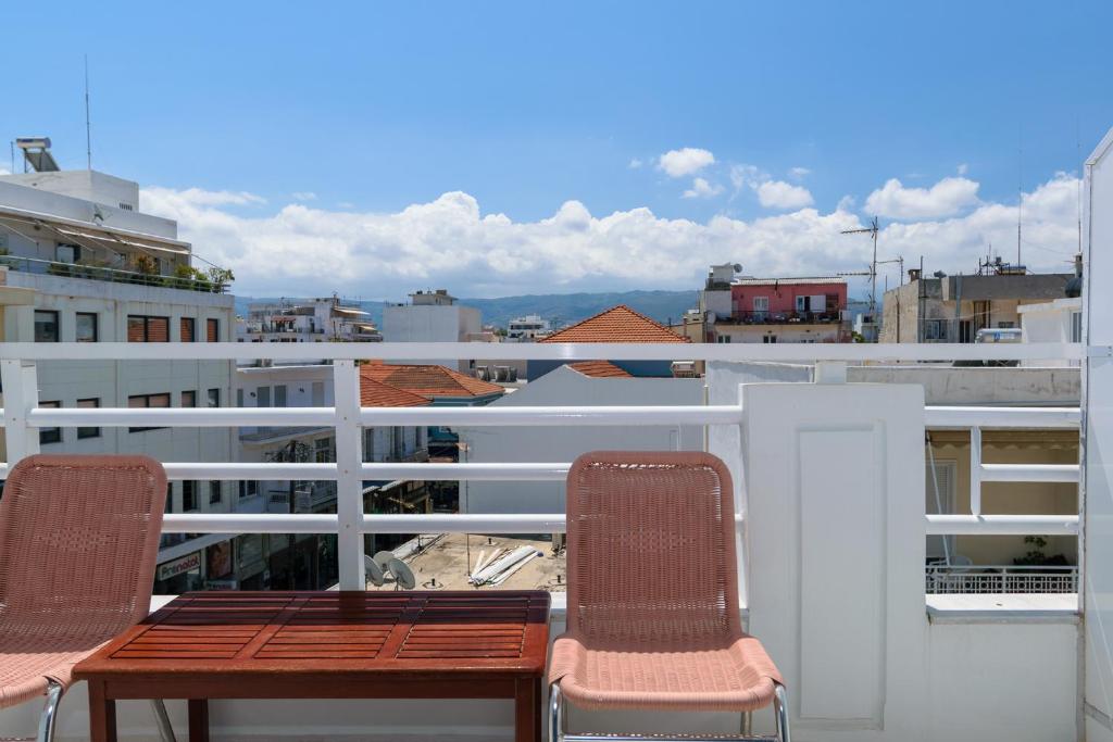 Balkón nebo terasa v ubytování Archontiki City Hotel