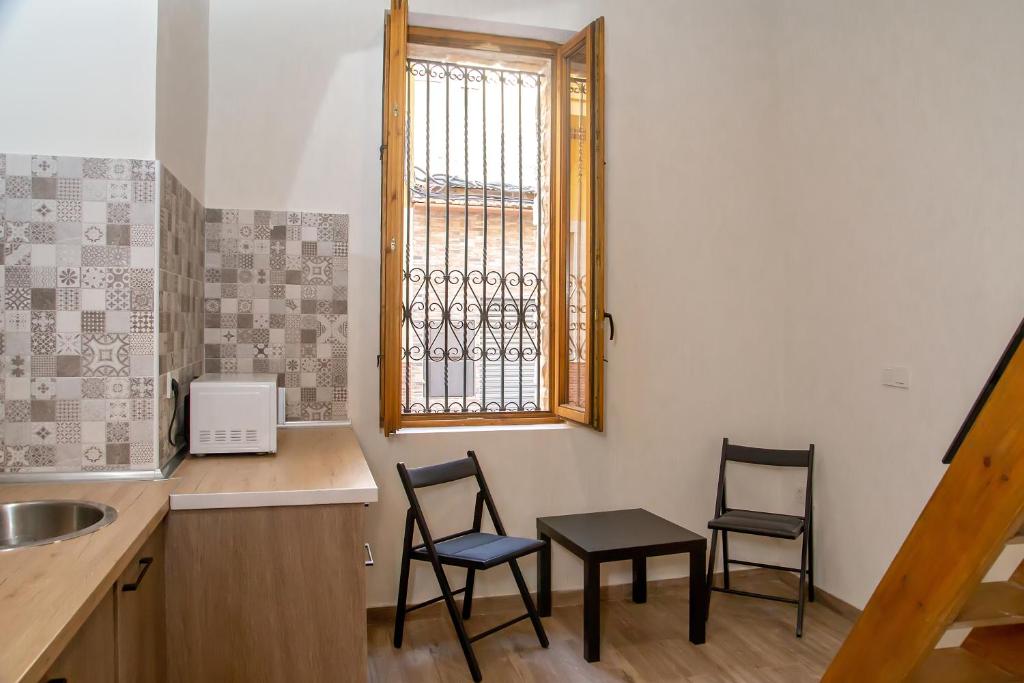 Kuchyň nebo kuchyňský kout v ubytování LA CASA MORISCA