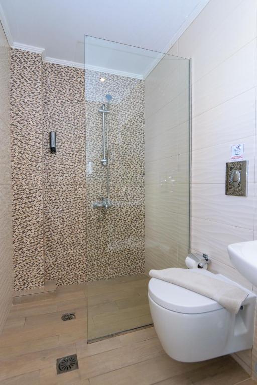 Koupelna v ubytování Archontiki City Hotel