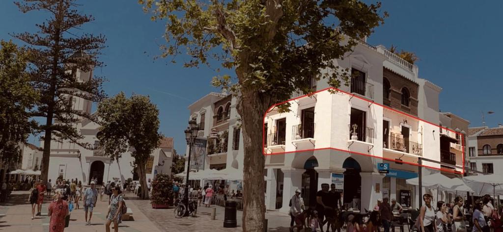 Hostia v ubytovaní Balcon de Europa Suite