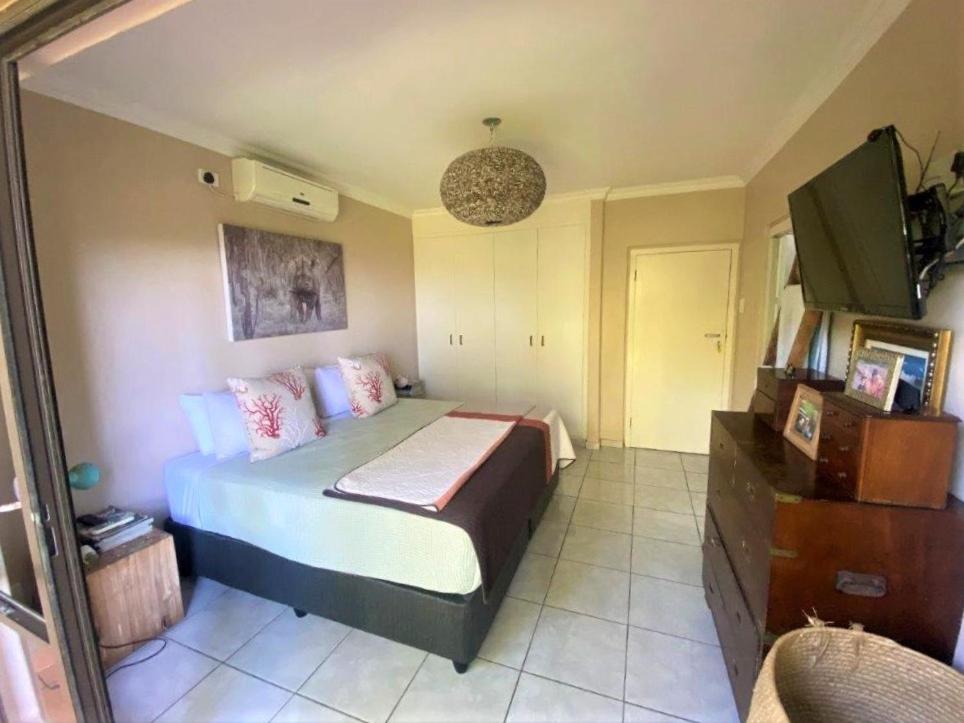 1 Bahia Village - Three-Bedroom Apartment