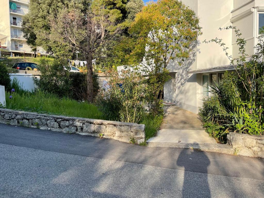 Vonkajšia záhrada v ubytovaní Apartment Bivio