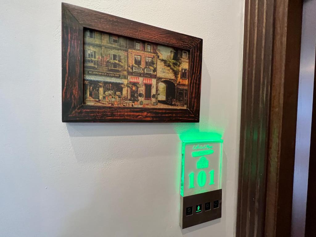 Hotel Boutique Cathedral Plaza Residences room for rent downtown - Resim 40