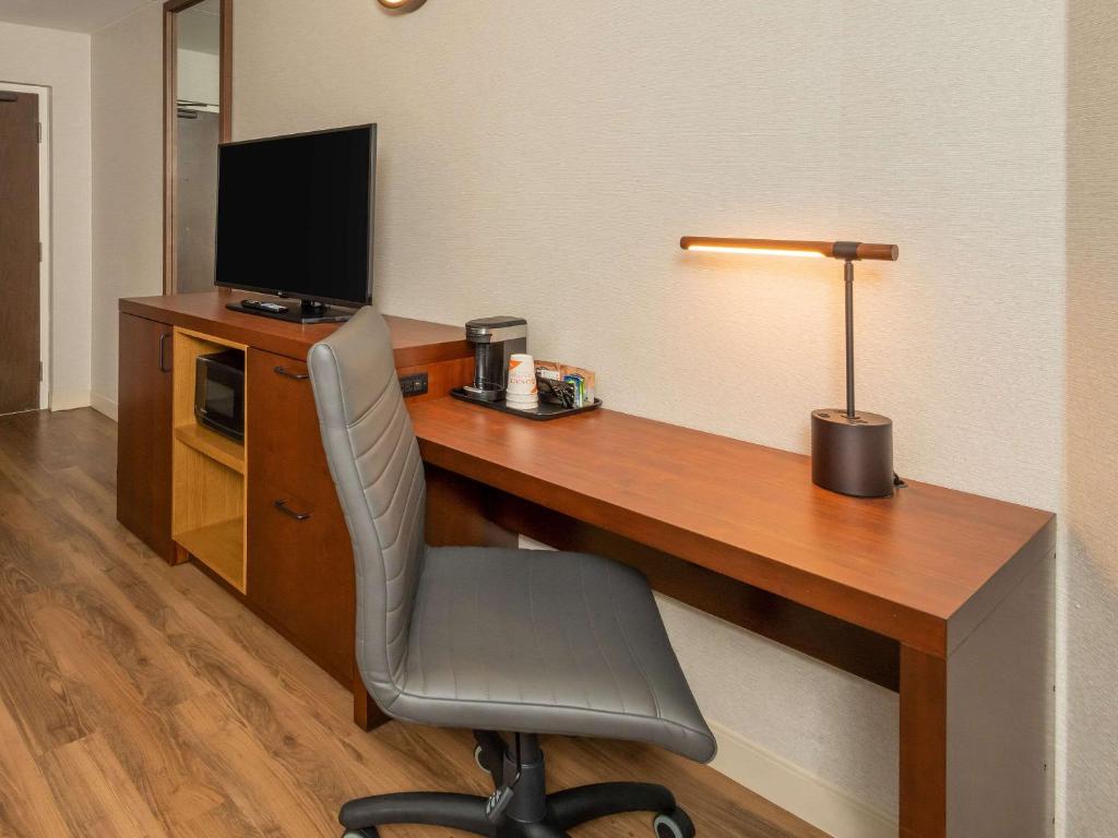 Comfort Inn West - Resim 16