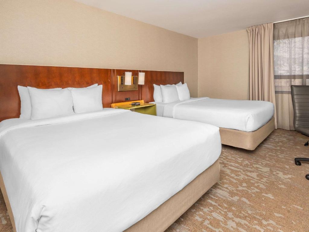 Comfort Inn West - Resim 31