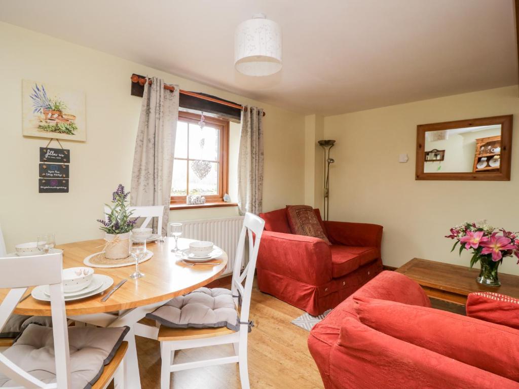 Et opholdsområde på Lavender Cottage