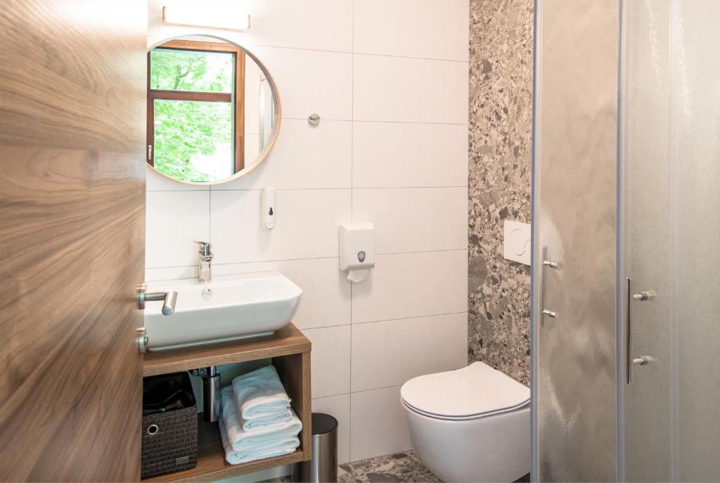 Koupelna v ubytování B&B Pod vrbo