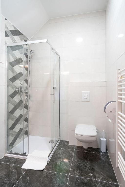 Hotel & Restoran Dvorac Gjalski - Deluxe Single Room With Queen Bed