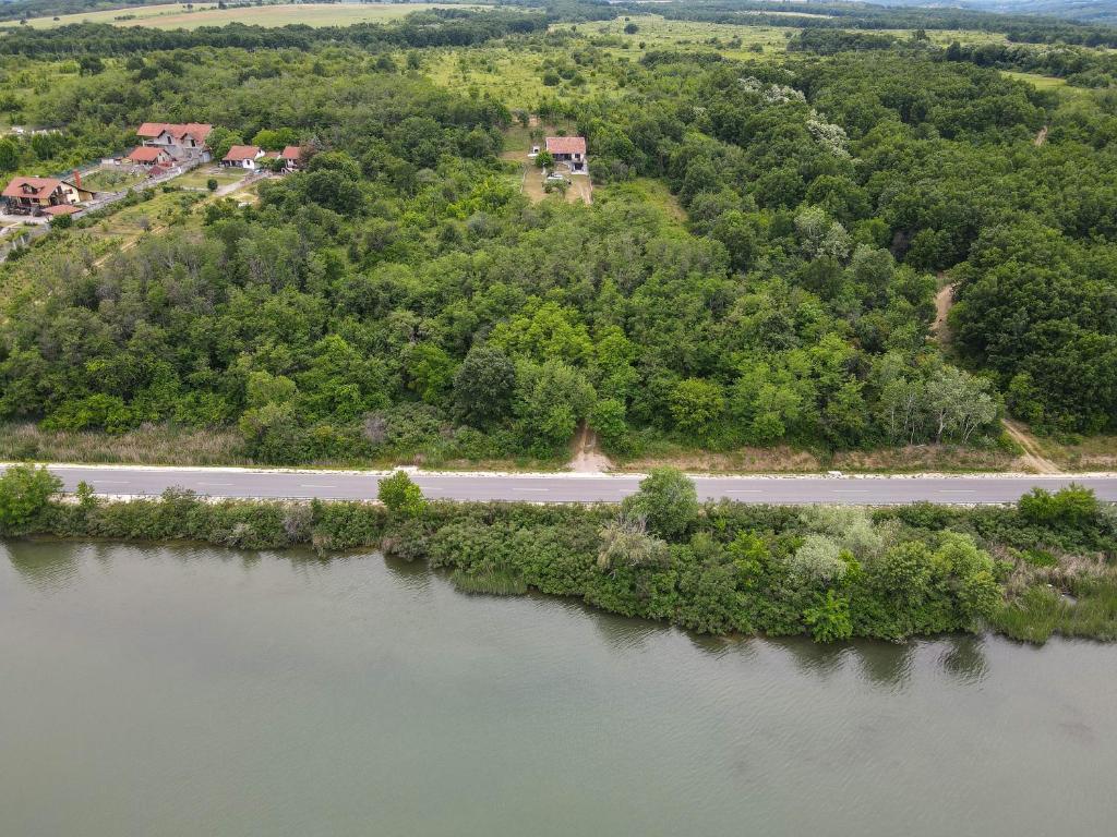 Příroda nedaleko vily