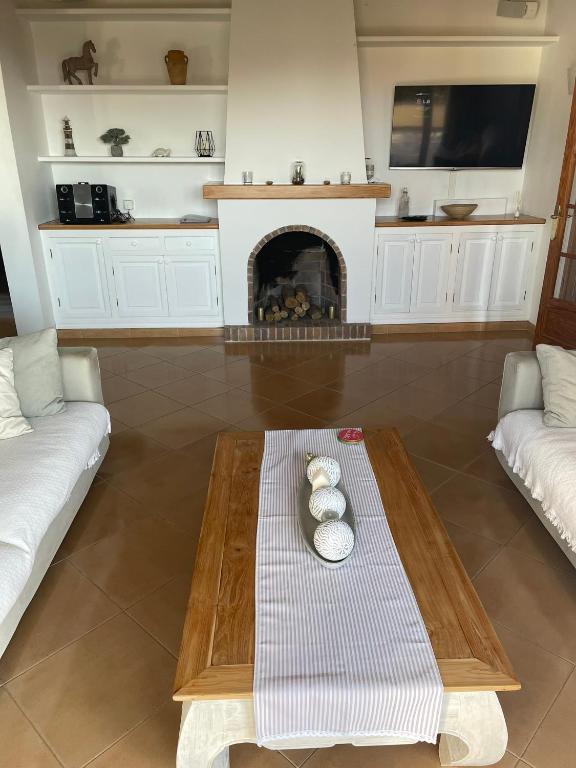 Villa Quatre Vents, Punta Prima – Updated 2023 Prices