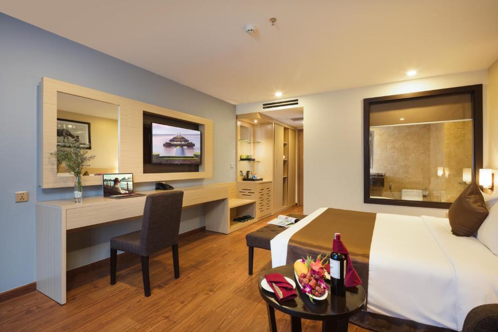Phòng Deluxe Giường Đôi/2 Giường Đơn Nhìn Ra Thành Phố