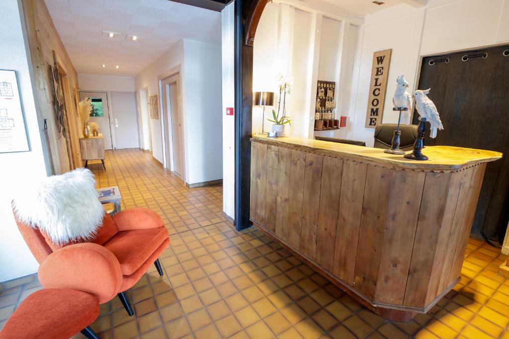 Posezení v ubytování Logis hôtel Annecy nord / Argonay