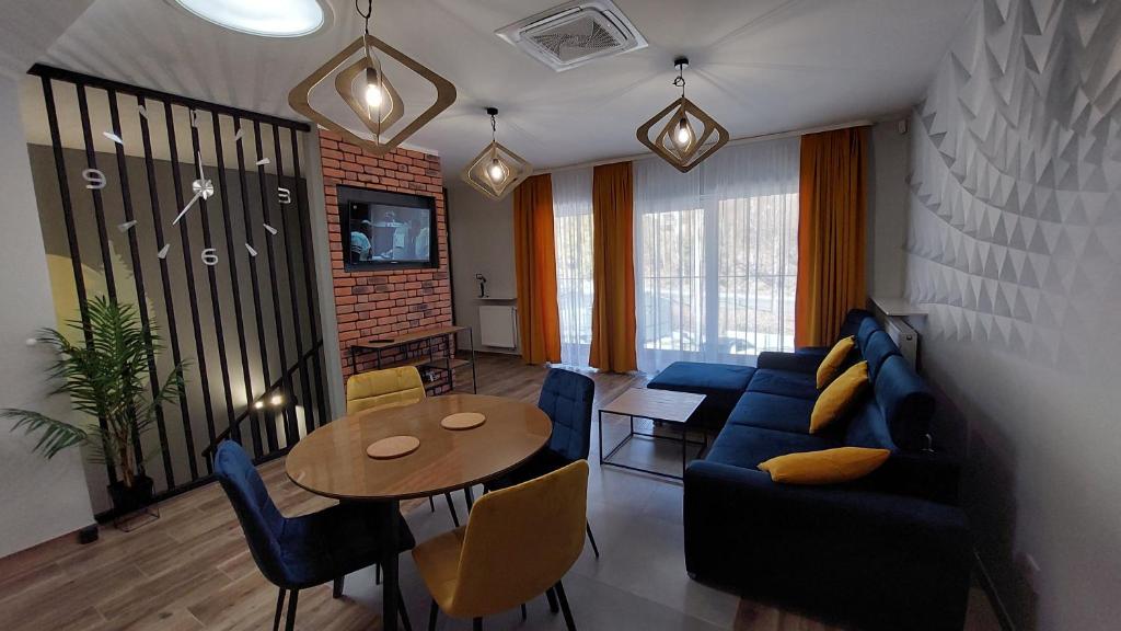 Posezení v ubytování Apartament Wilczy Potok 400m od wyciągu Beskid Sport Arena - Dream Apart