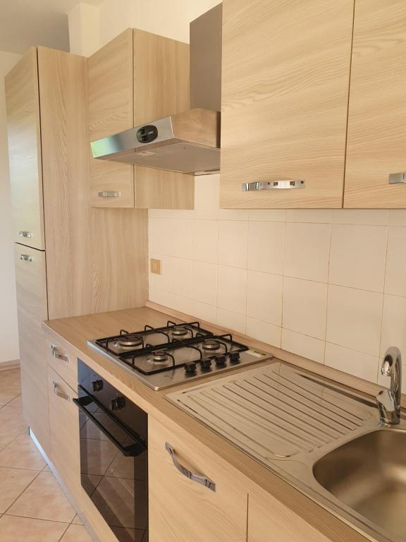 A kitchen or kitchenette at Casa La Cinta