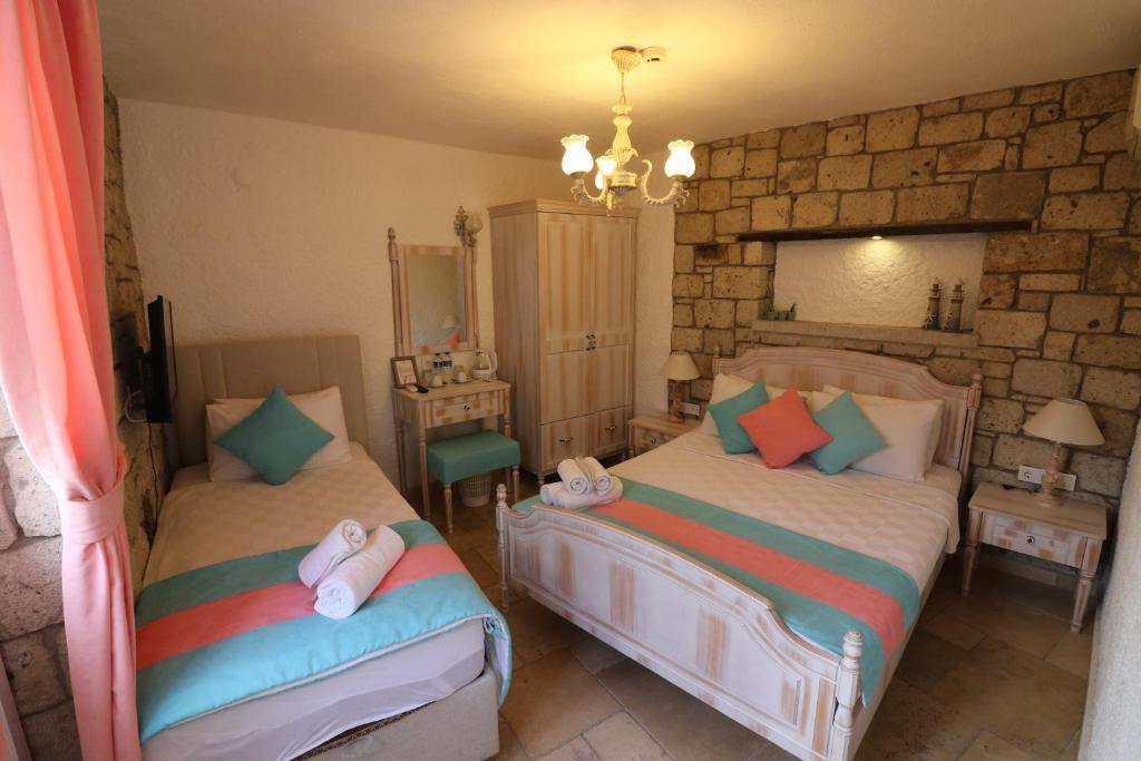 Galya Otel Alacati - Habitación Triple Confort