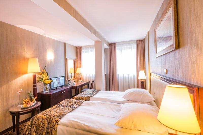 Great Polonia Kraków Kazimierz - Resim 11