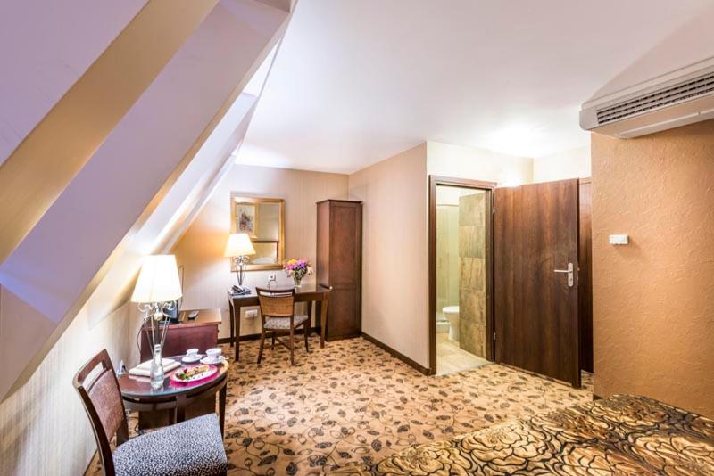 Great Polonia Kraków Kazimierz - Resim 41