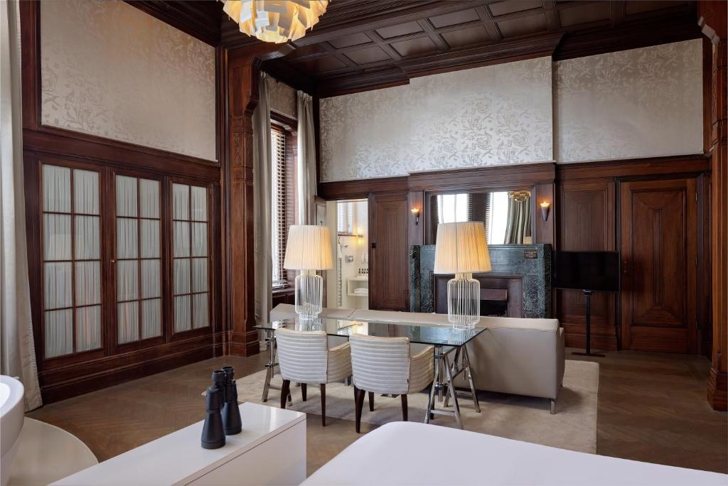 Hotel New York by WestCord