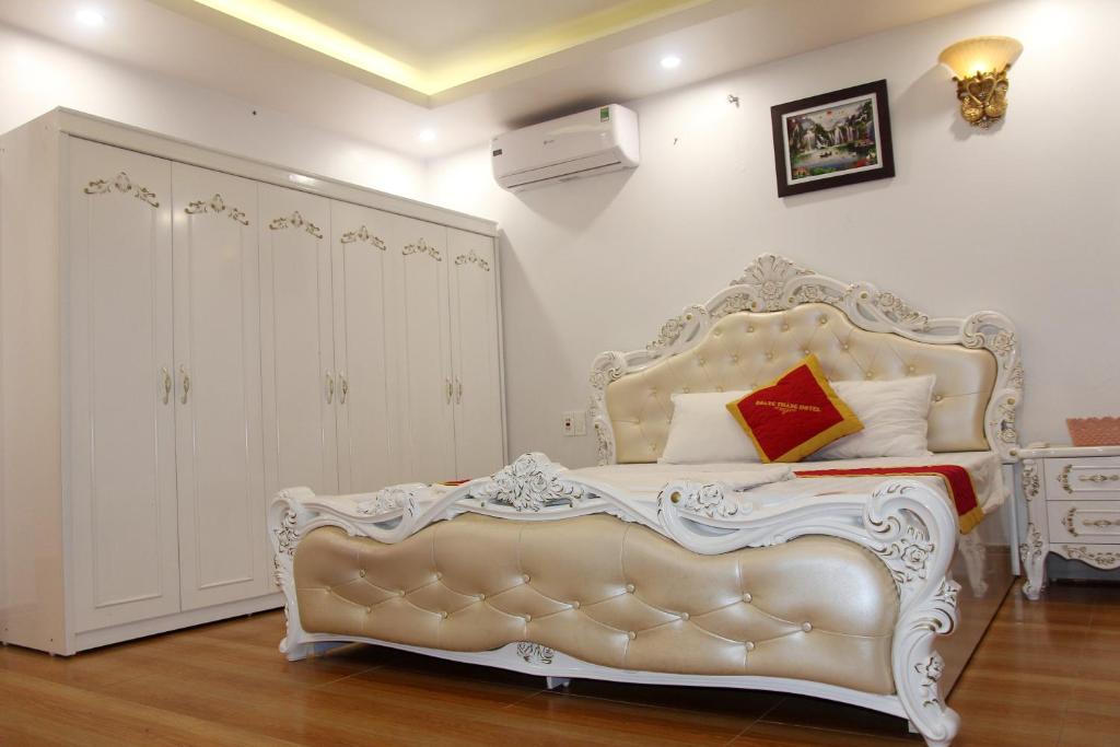 Quang Thang Cat Ba hotel - 1