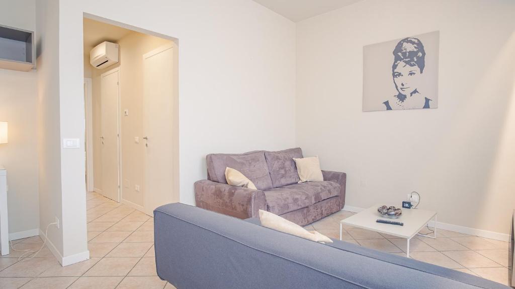 Sweet Lake Apartment Italian Homing, Sirmione (updated prices 2024)