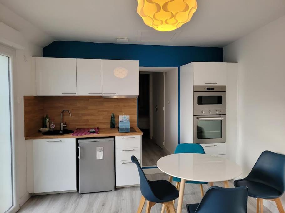 Joli T2 à Plougastel Daoulas - Appartement D'une Chambre