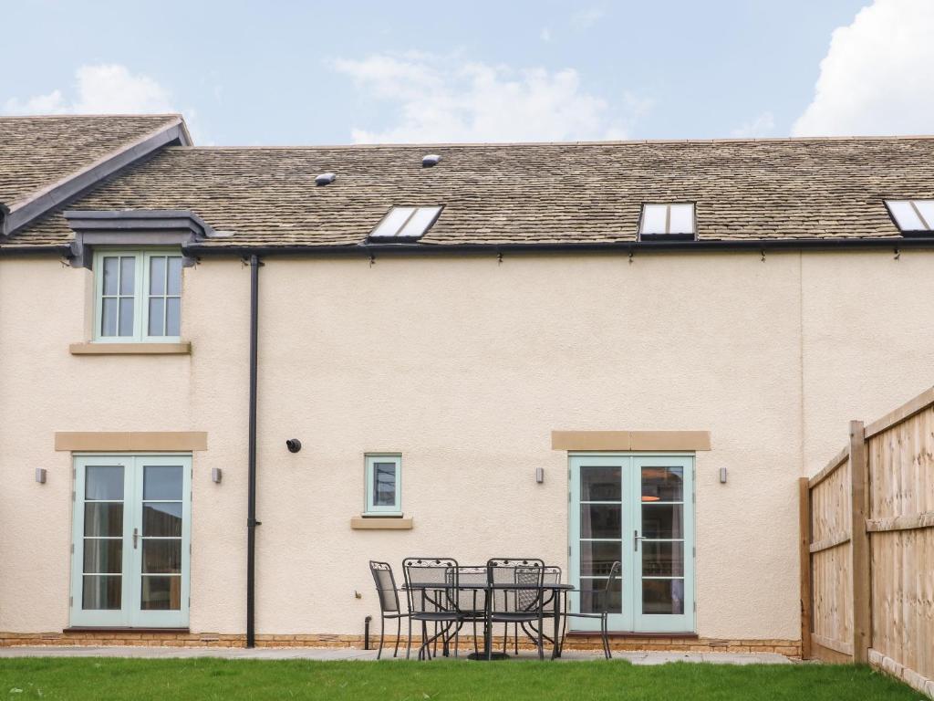 9 Windrush Heights photo