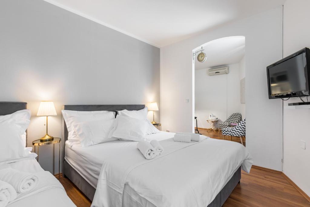 SplitStay Studio - 1 Min walk to Diocletian's Palace