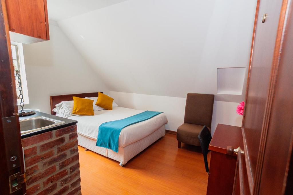 ApartaSuites & Hotel Bogota Plaza 36 - 