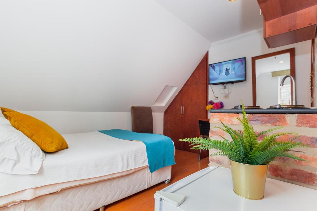 ApartaSuites & Hotel Bogota Plaza 36 - 