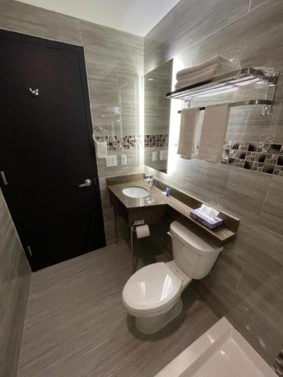 Koupelna v ubytování Hotel 369 Brooklyn