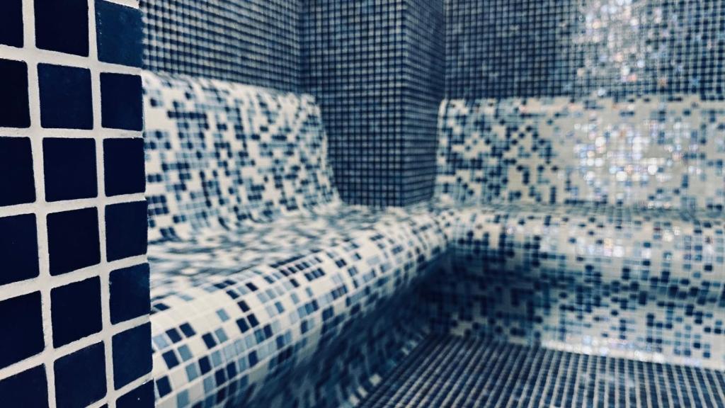 Koupelna v ubytování Apartmán “U nás v podkroví“ v Rezidenci Klostermann, Železná Ruda 24