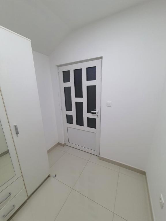 Apartman Tolosi 2 - 12